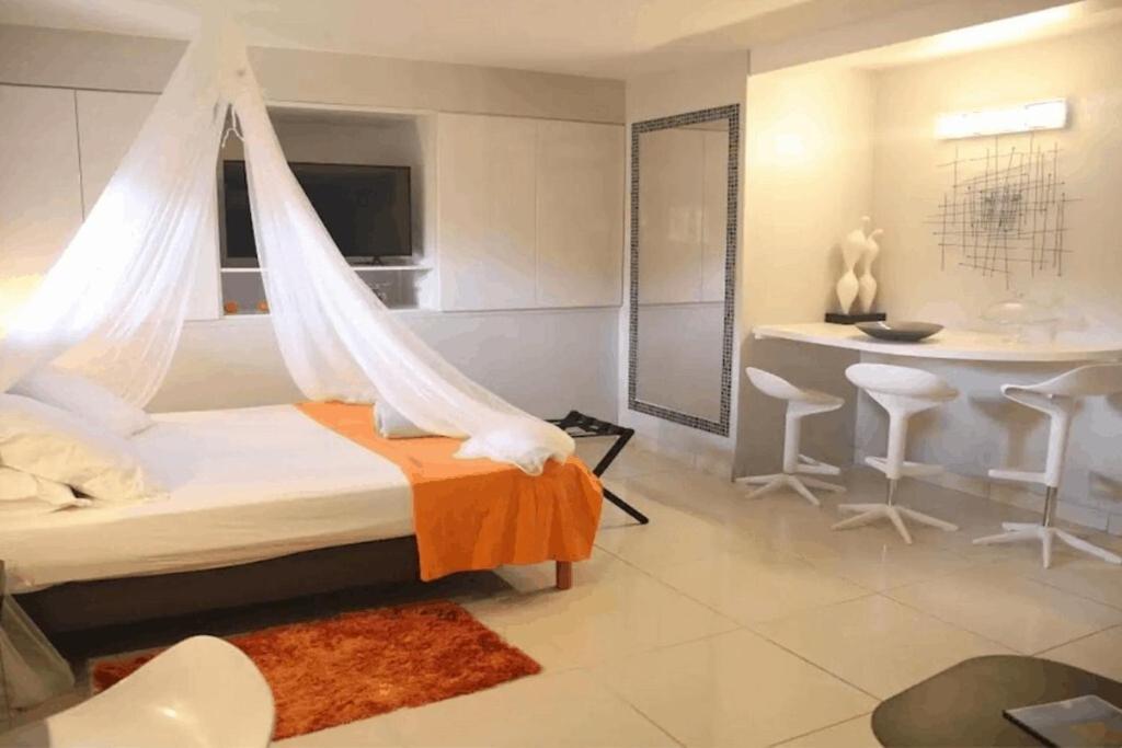 Redoute Paradise ฟอร์-เดอ-ฟร็องส์ ภายนอก รูปภาพ